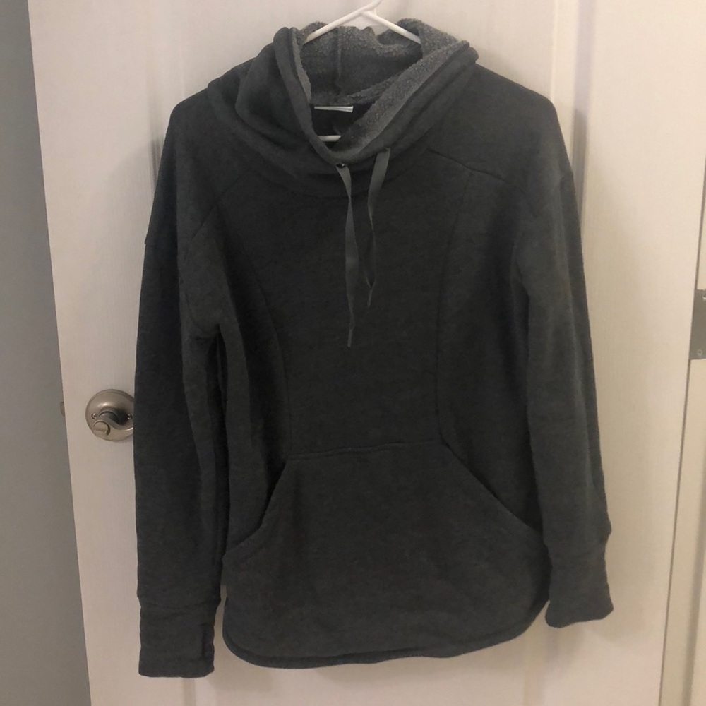 sweatshirt